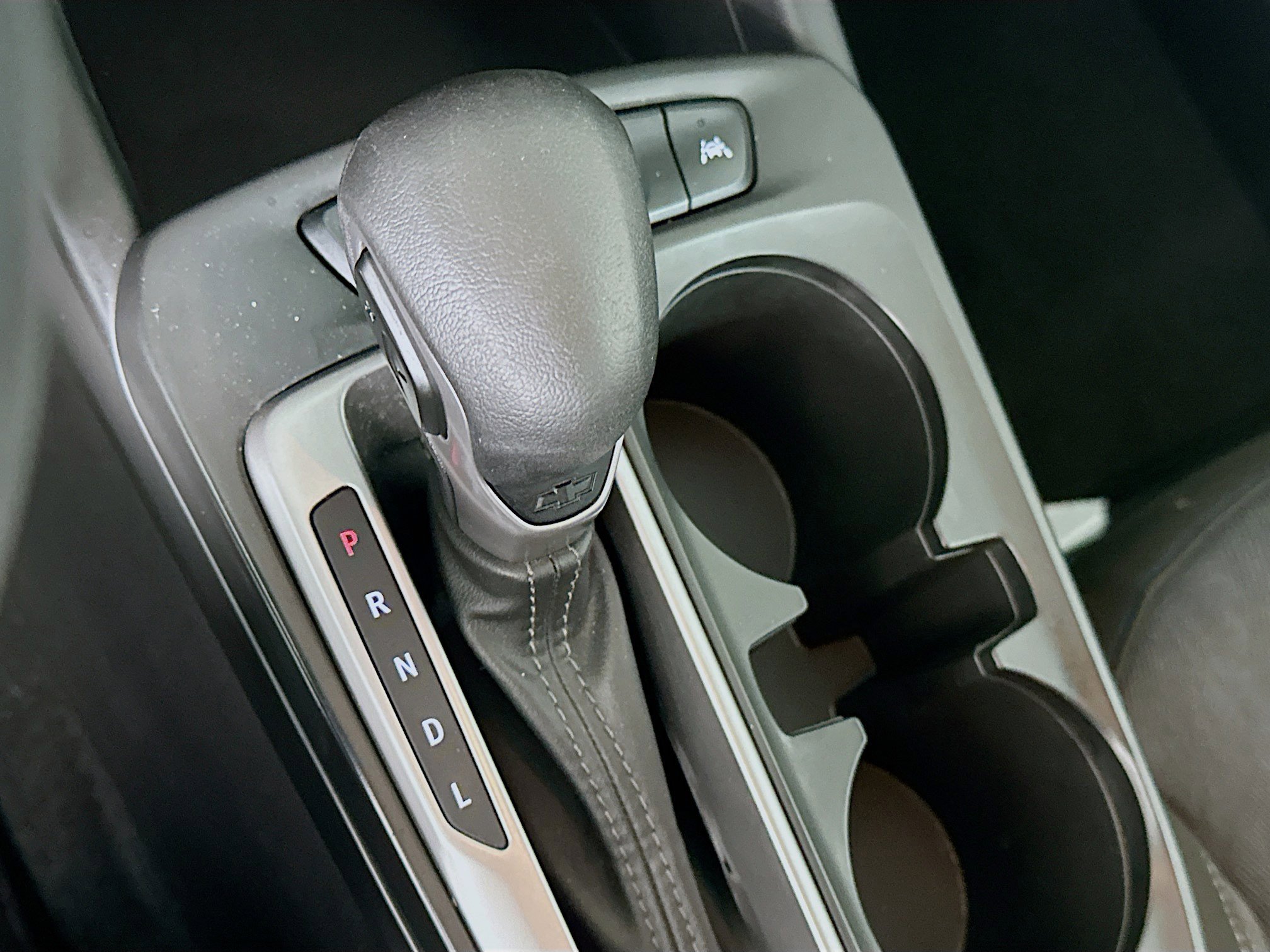 Used 2024 Chevrolet Trax LS FWD image 23