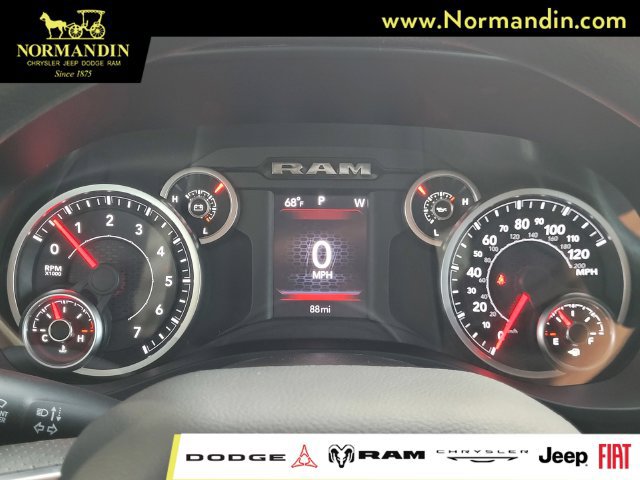 Used 2026 RAM 1500 Express RWD image 8