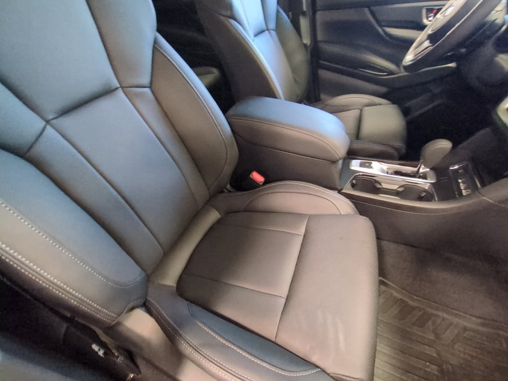Used 2026 Subaru Ascent Limited w/ Popular Package #2 AWD/4WD image 17