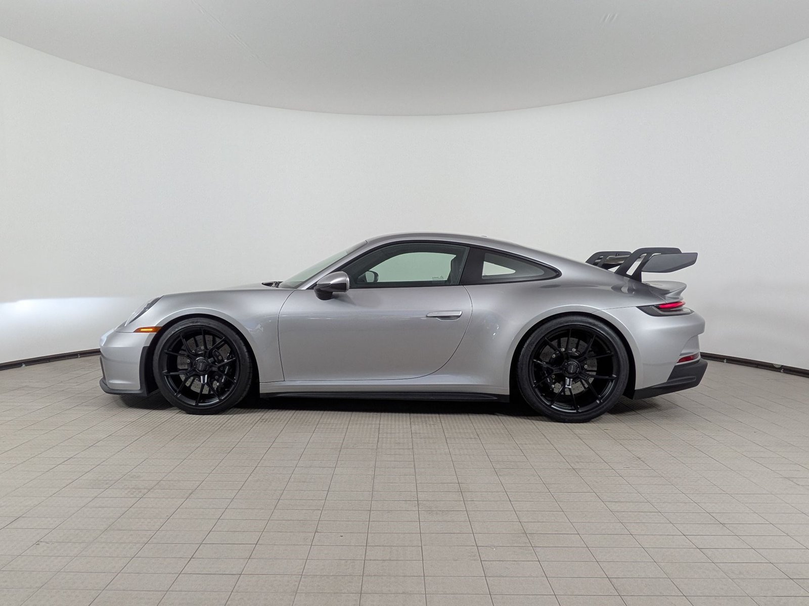 Certified 2023 Porsche 911 GT3 RWD video 2