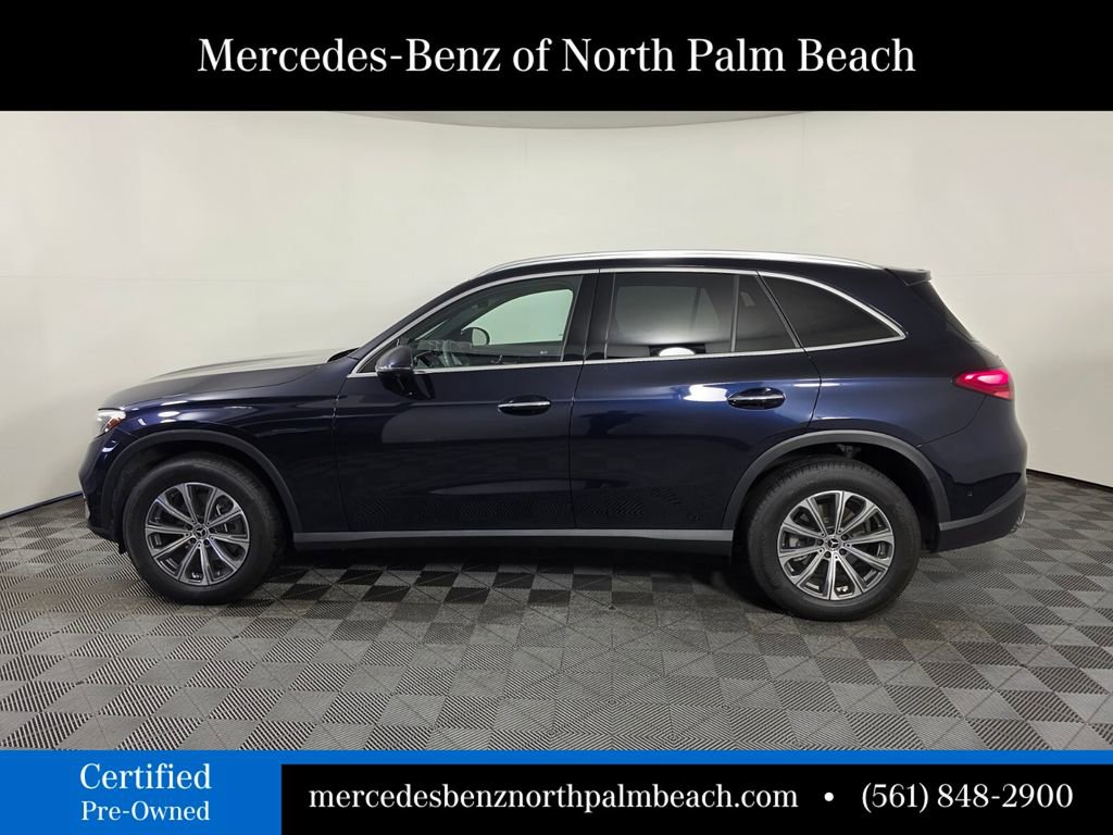 Used 2024 Mercedes-Benz GLC 300 4MATIC image 3