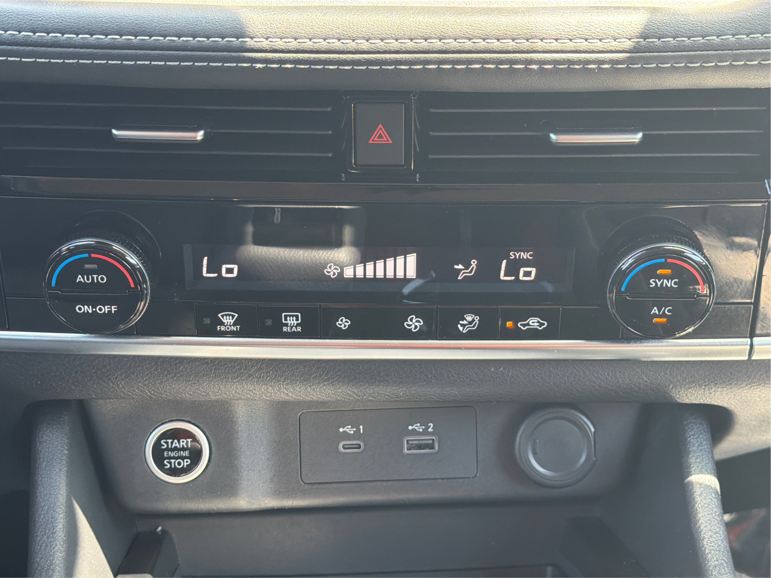Used 2021 Nissan Rogue SV AWD/4WD image 27
