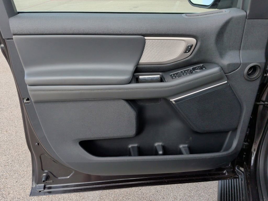 New 2026 Ford Expedition Max Active RWD image 10