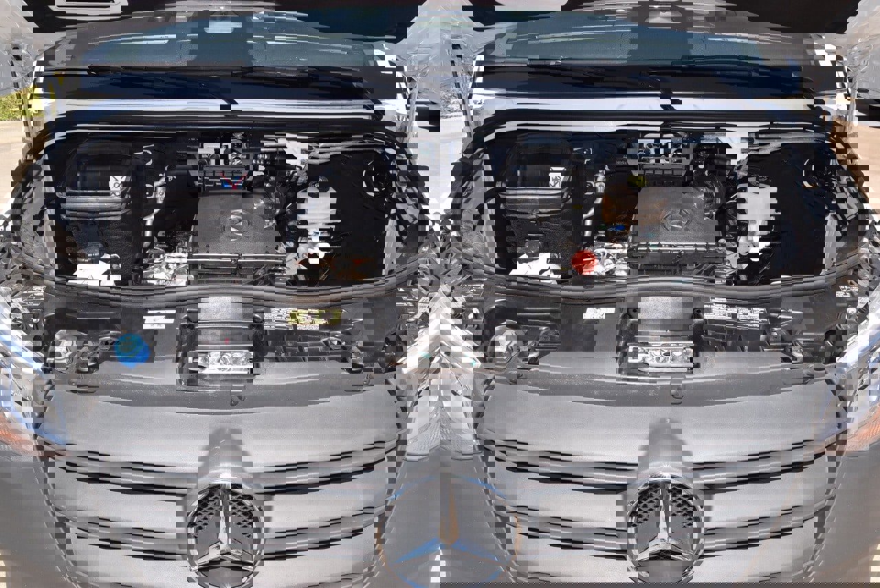 Used 2025 Mercedes-Benz Sprinter 2500 image 38