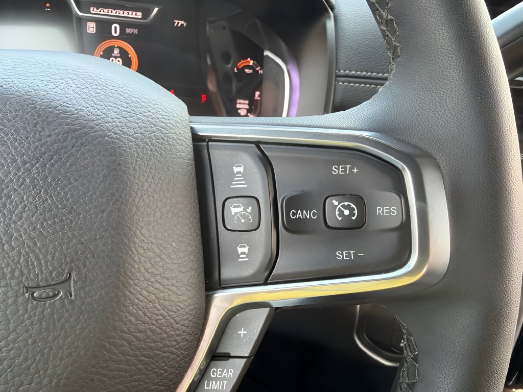 Used 2026 RAM 3500 Laramie AWD/4WD image 19