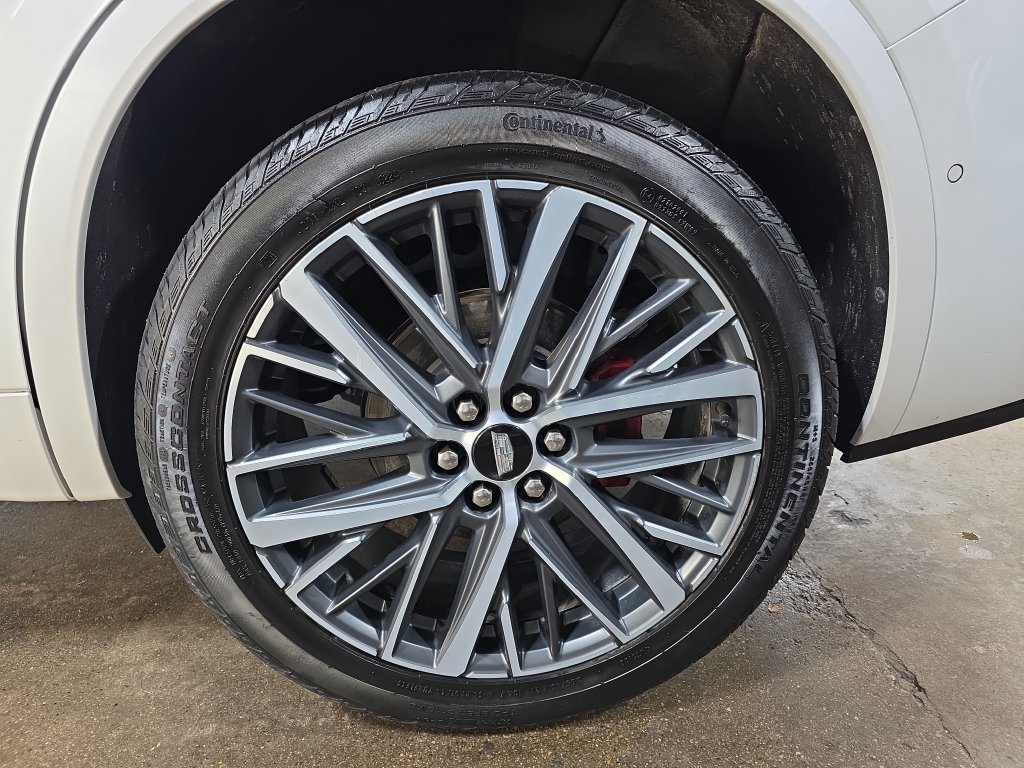 Used 2024 Cadillac XT6 Sport w/ Platinum Package AWD/4WD image 38