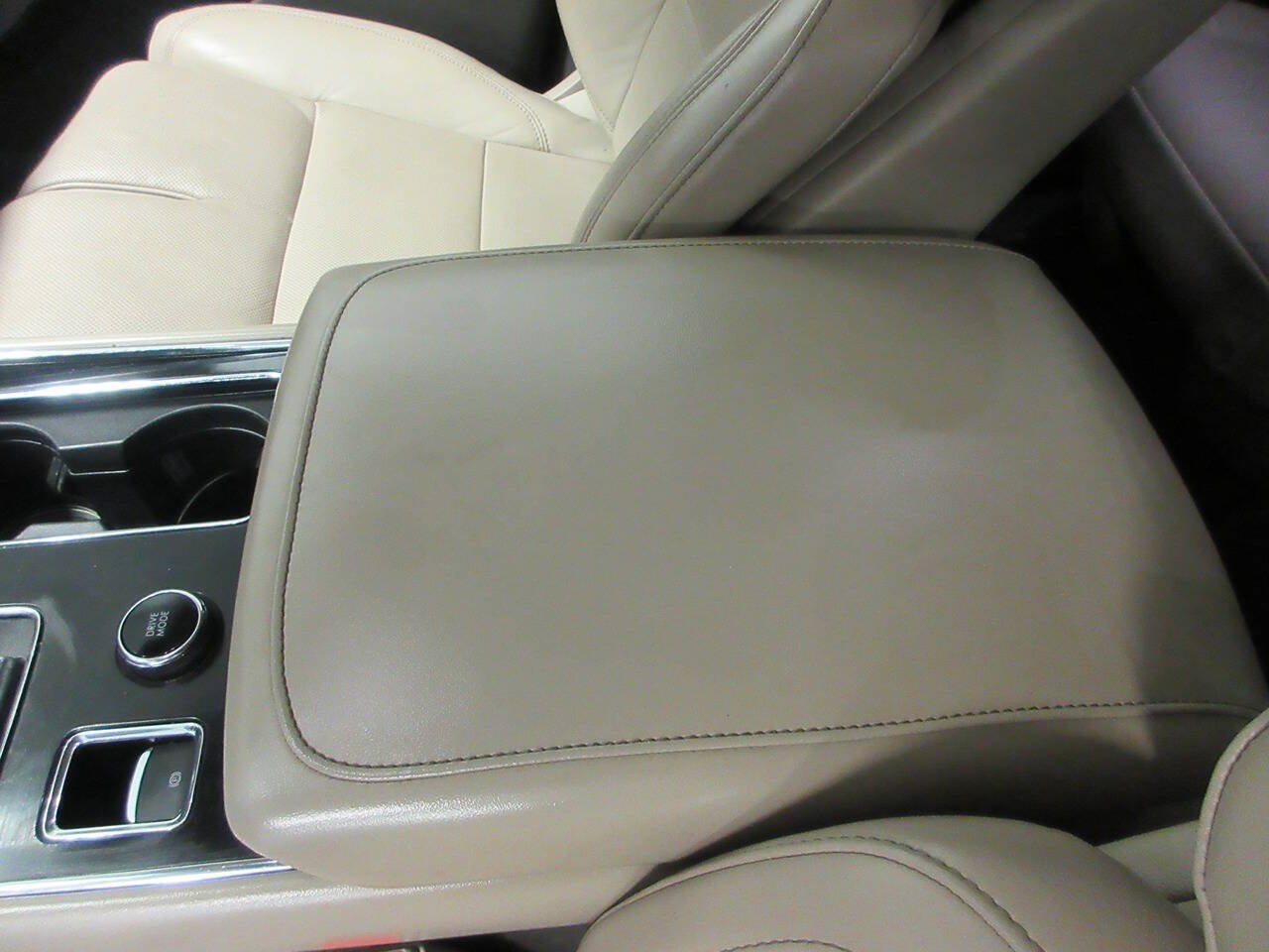 Used 2020 Lincoln Aviator Reserve w/ Equipment Group 202A AWD/4WD image 35