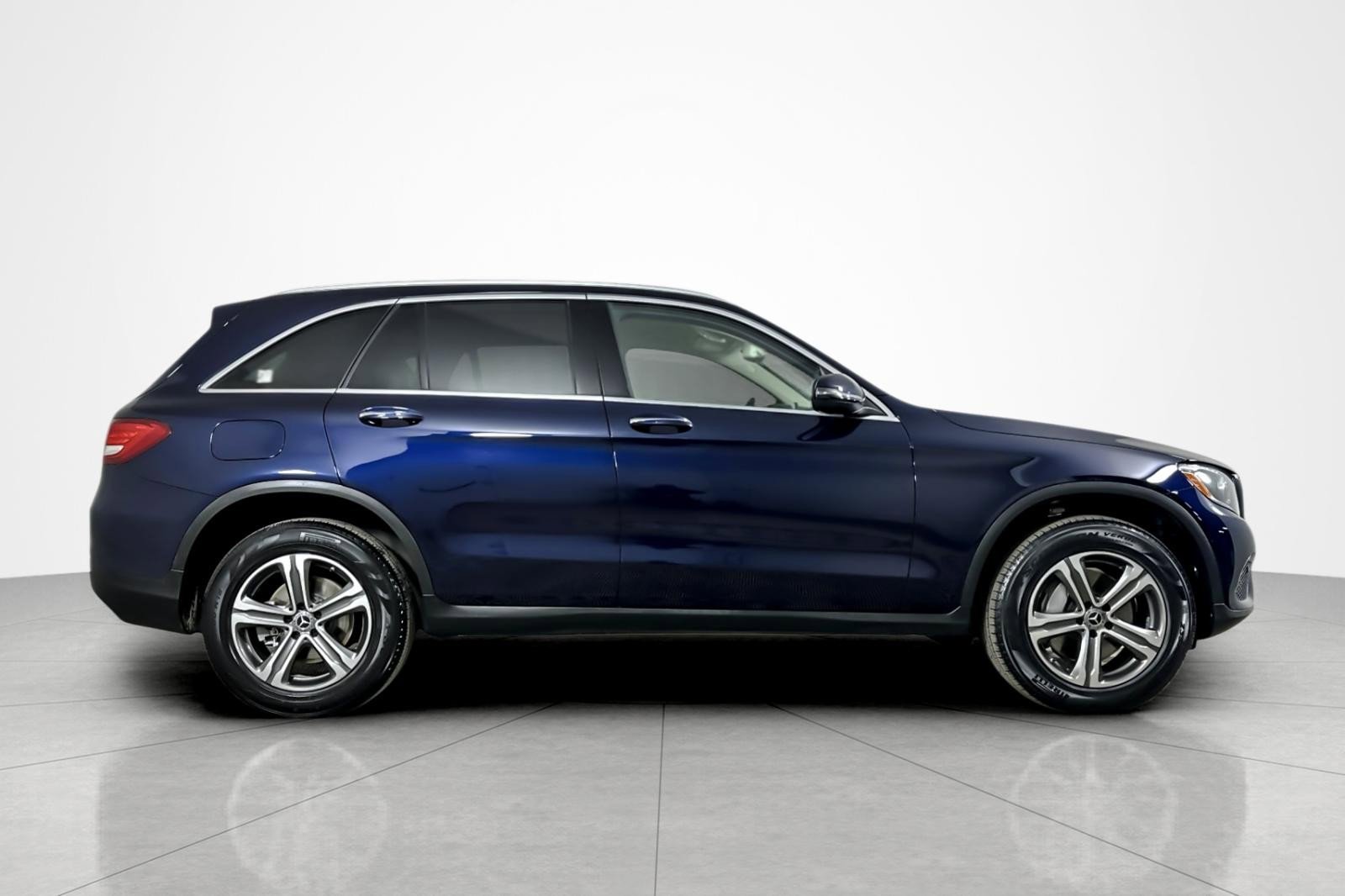 Used 2019 Mercedes-Benz GLC 300 image 6