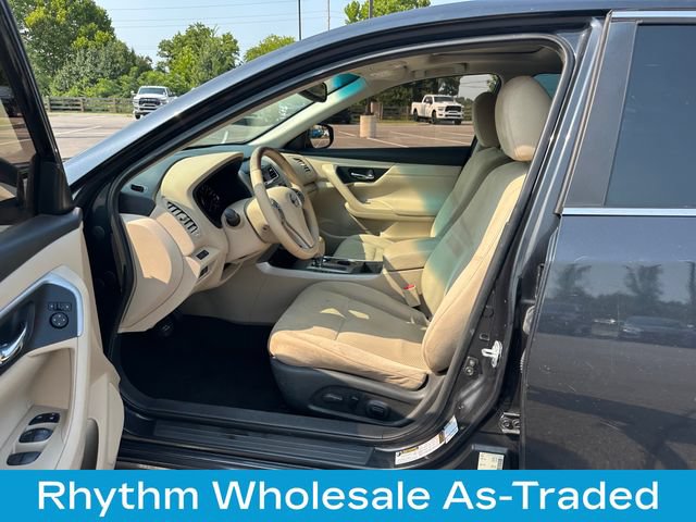 Used 2015 Nissan Altima 2.5 SV w/ Convenience Package FWD image 12