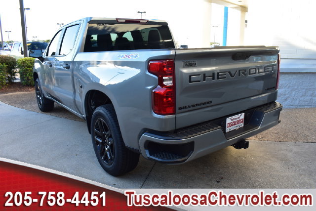 New 2026 Chevrolet Silverado 1500 Custom w/ LPO, Dark Essentials Package AWD/4WD image 7