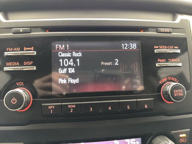 Used 2017 Nissan Titan SV image 13