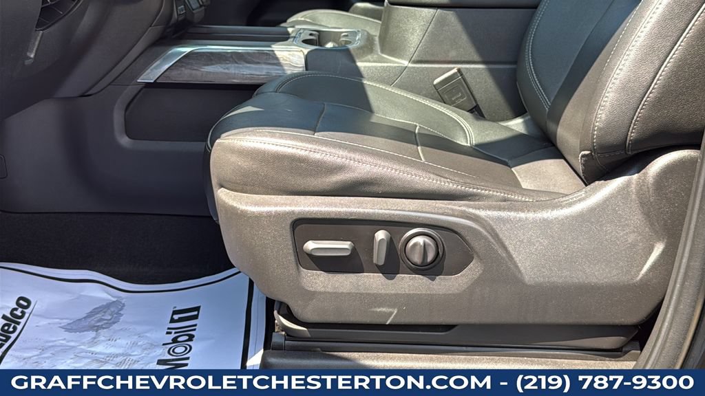 Used 2022 Chevrolet Silverado 1500 LTZ w/ LTZ Premium Package AWD/4WD image 25