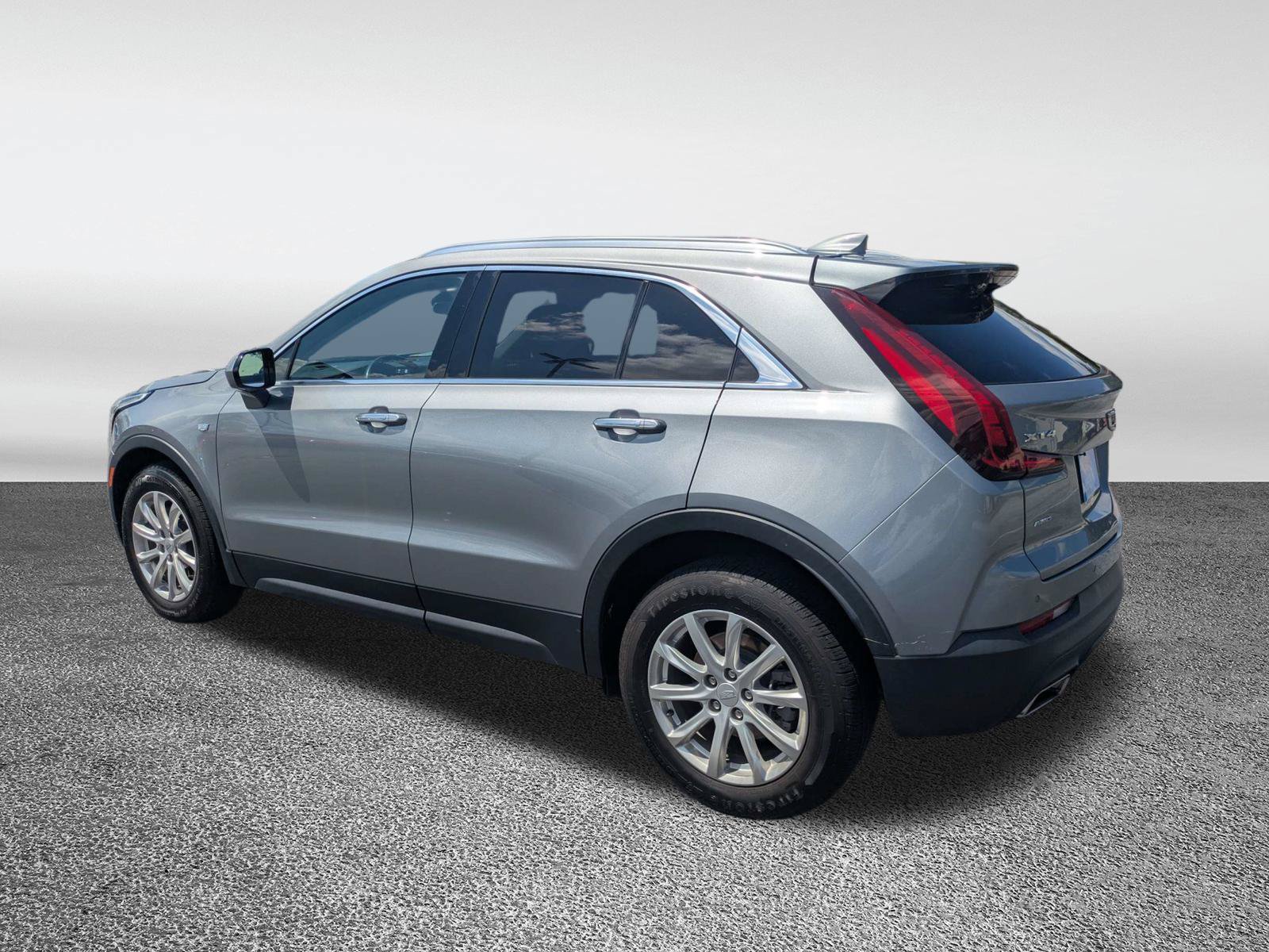Certified 2023 Cadillac XT4 Luxury w/ Cold Weather Package AWD/4WD image 25