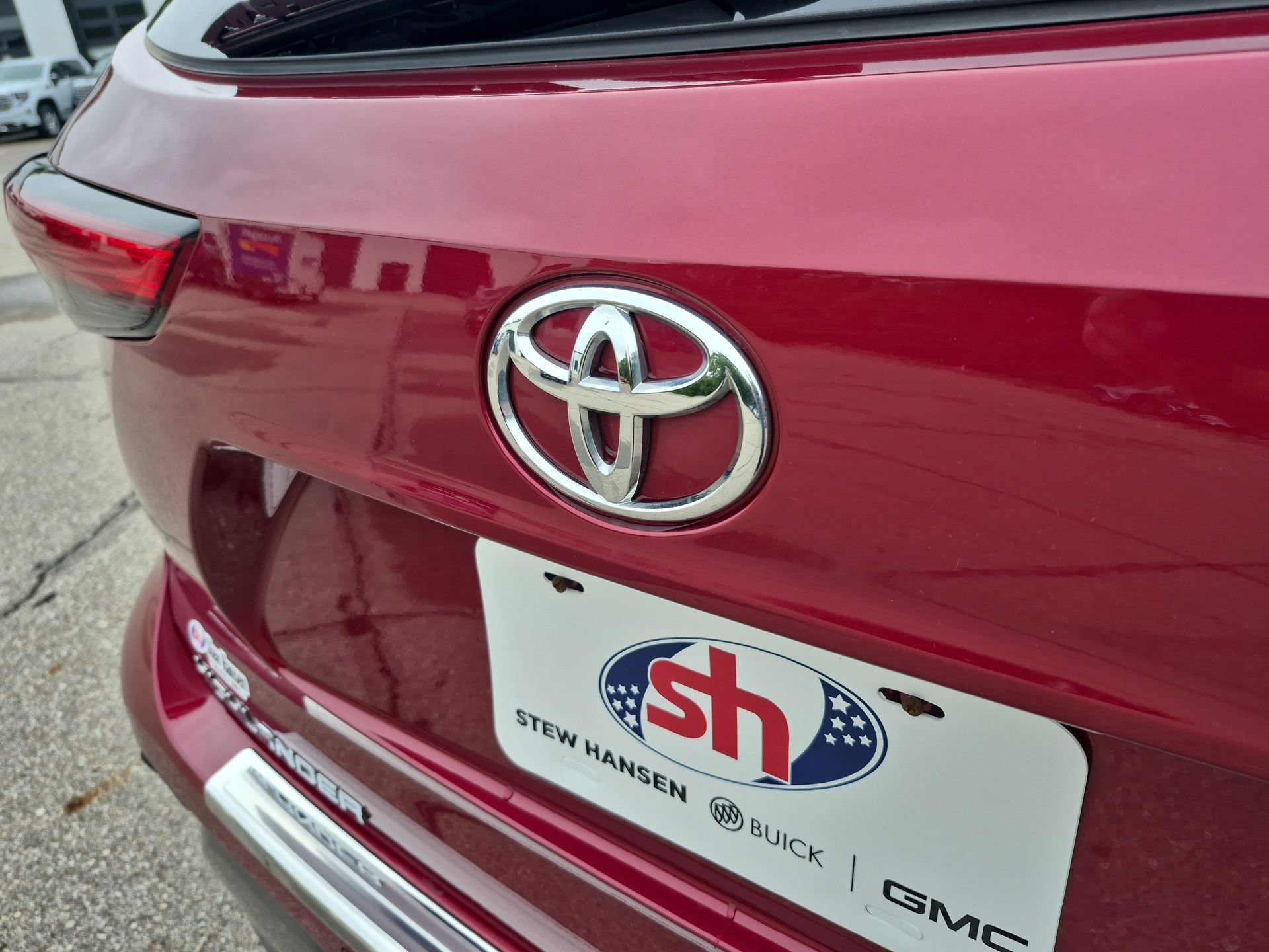 Used 2022 Toyota Highlander Platinum AWD/4WD image 31