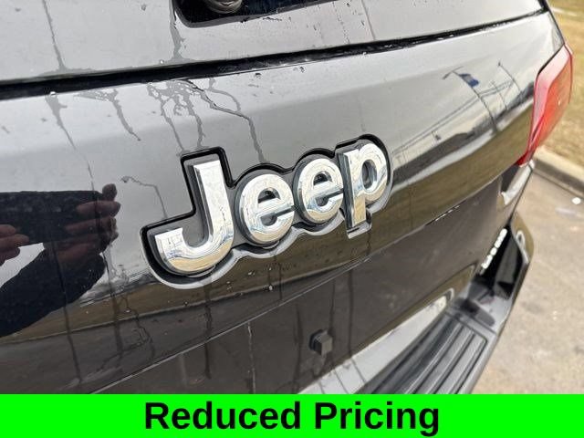 Used 2022 Jeep Grand Cherokee Laredo E w/ Security & Convenience Group AWD/4WD image 47
