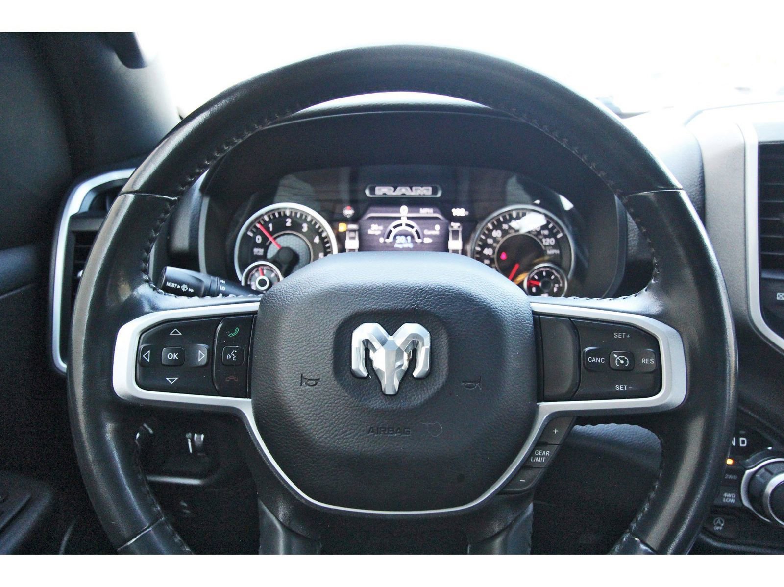 Used 2023 RAM 1500 Lone Star AWD/4WD image 15