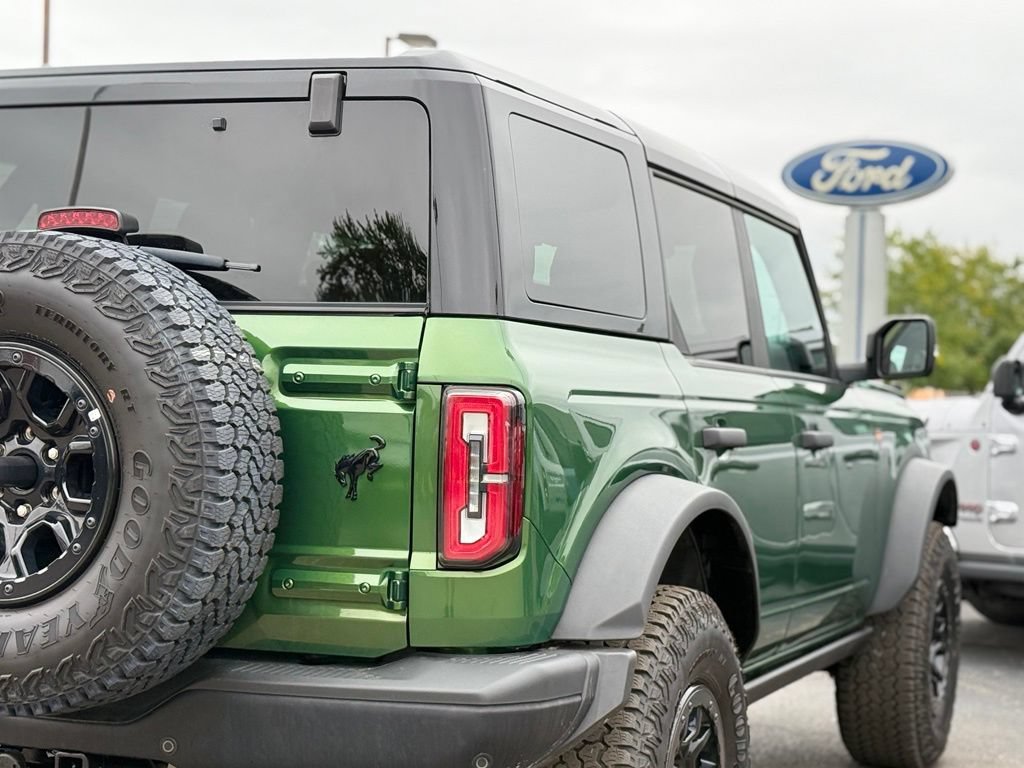 Used 2025 Ford Bronco Badlands AWD/4WD image 37
