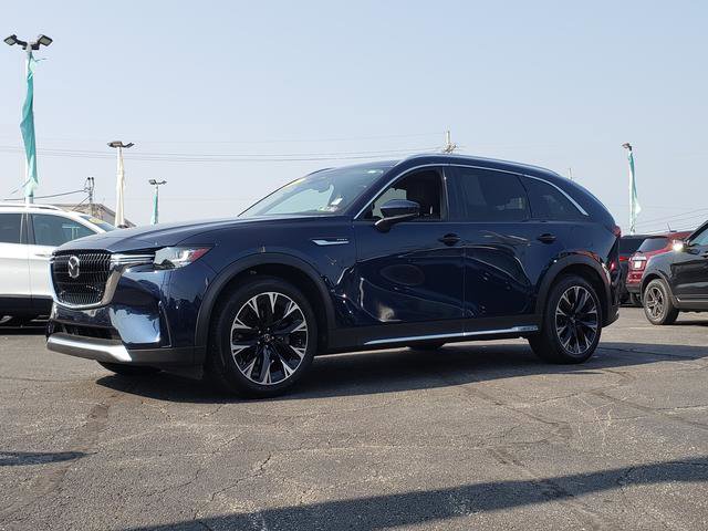 Used 2024 MAZDA CX-90 Plug-In Hybrid w/ Premium Pkg image 3