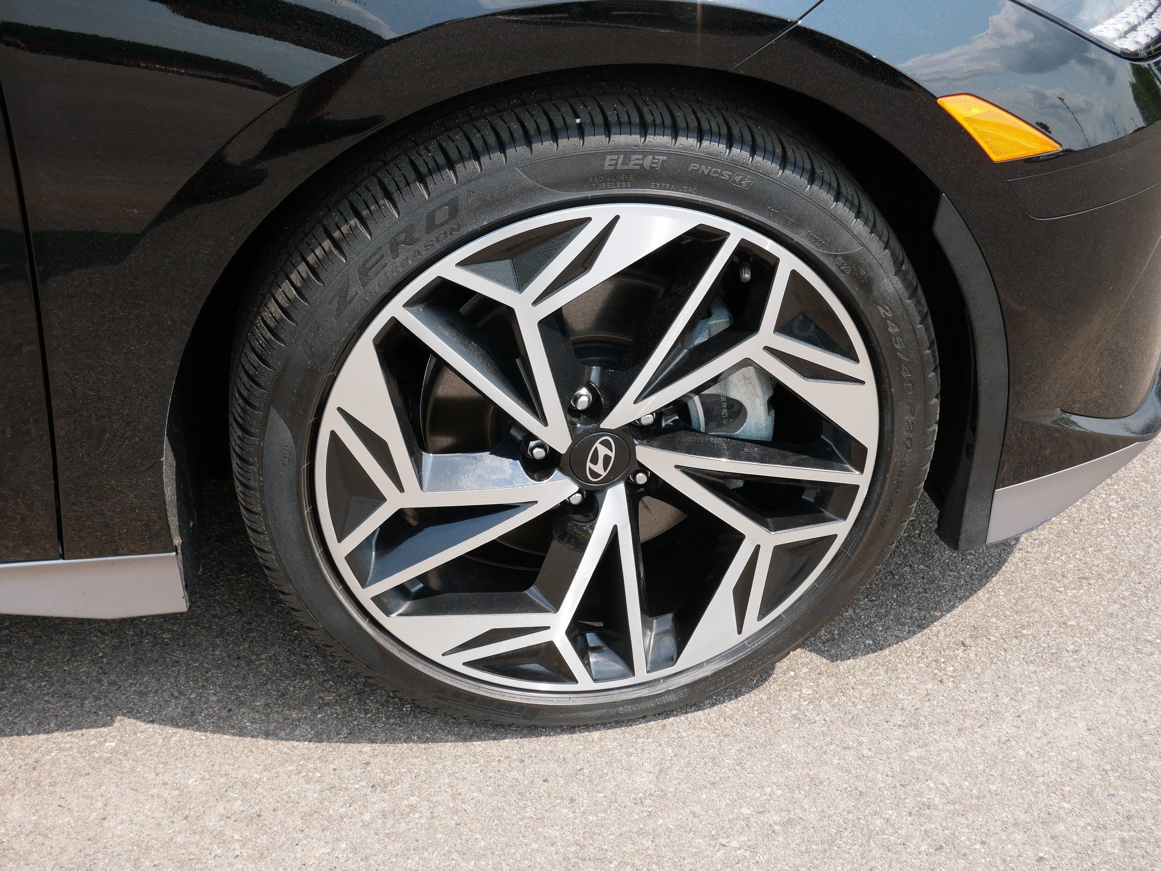 Certified 2023 Hyundai Ioniq 6 SEL RWD image 15