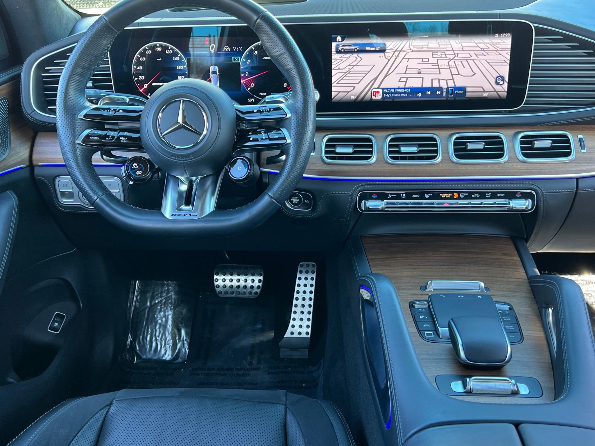 Used 2025 Mercedes-Benz GLS 63 AMG 4MATIC image 18