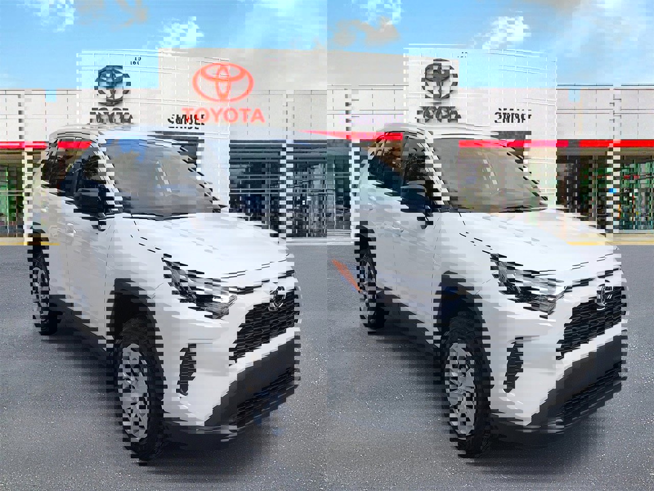Used 2025 Toyota RAV4 LE image 2