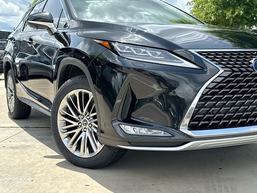 Used 2022 Lexus RX 450hL Luxury w/ Cold Area Package (CT) AWD/4WD image 10