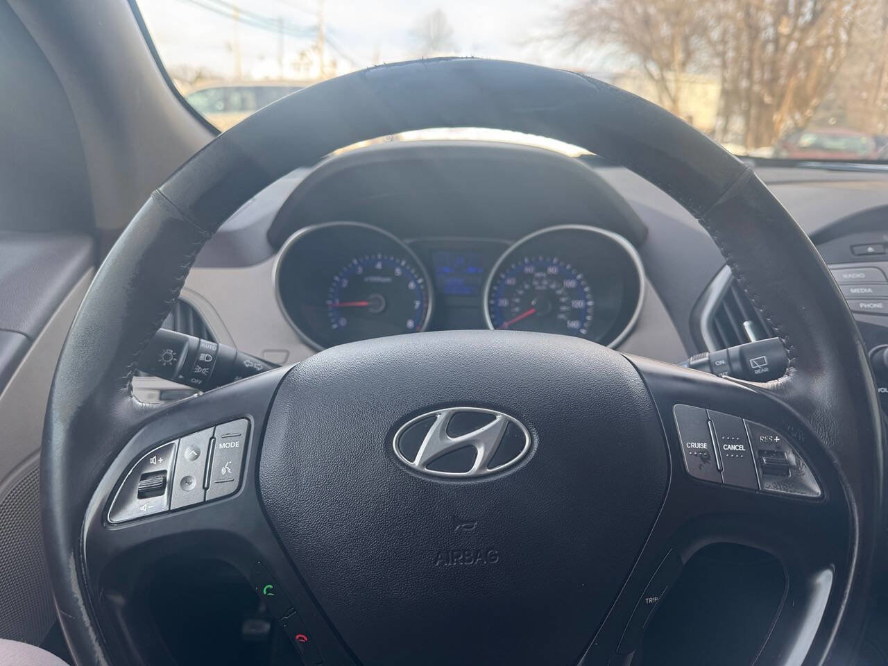 Used 2014 Hyundai Tucson SE FWD image 28