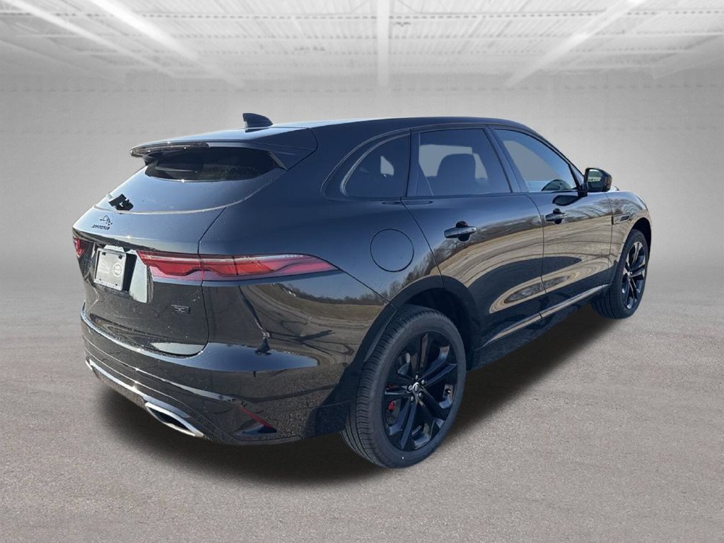 Certified 2026 Jaguar F-PACE R-Dynamic S AWD/4WD image 7