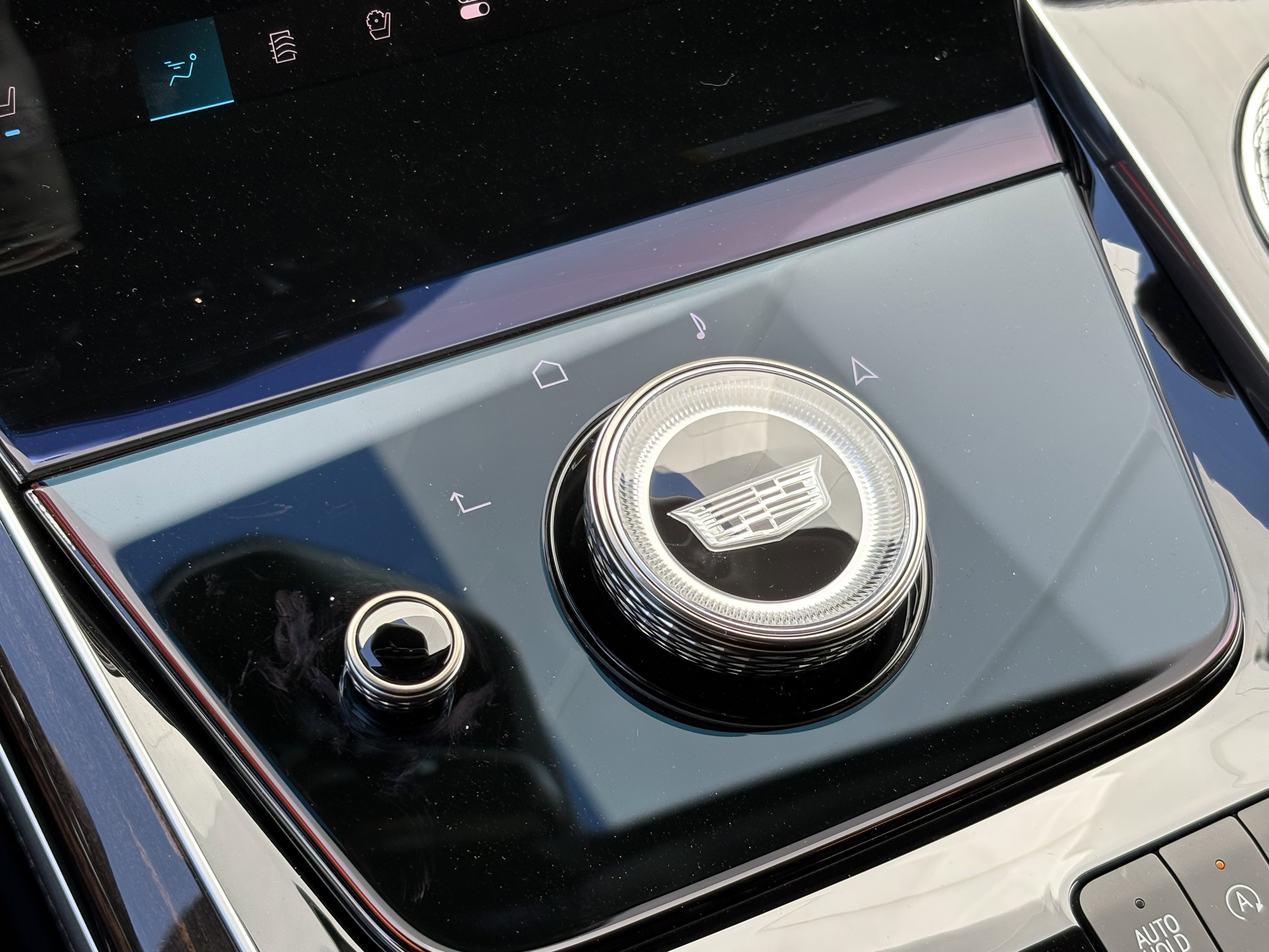 New 2026 Cadillac Escalade ESV Luxury image 28