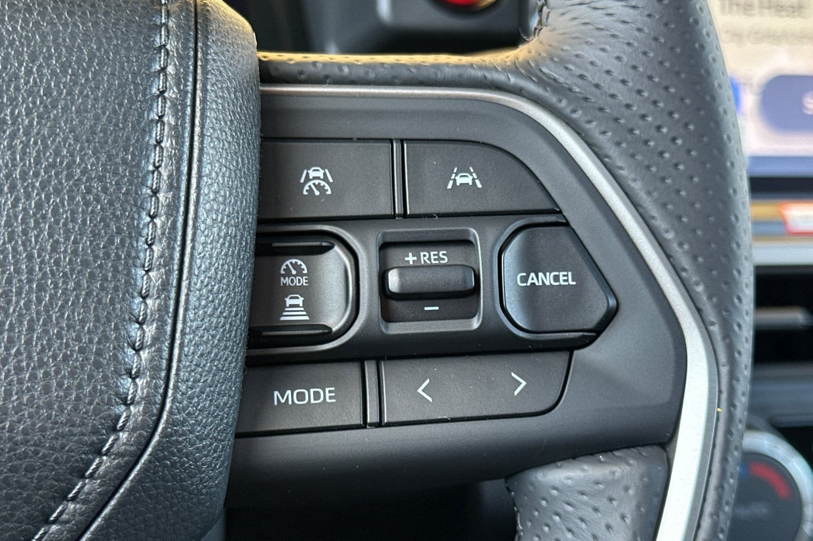 New 2026 Toyota 4Runner TRD Off-Road Premium w/ Tow Technology Package AWD/4WD image 28