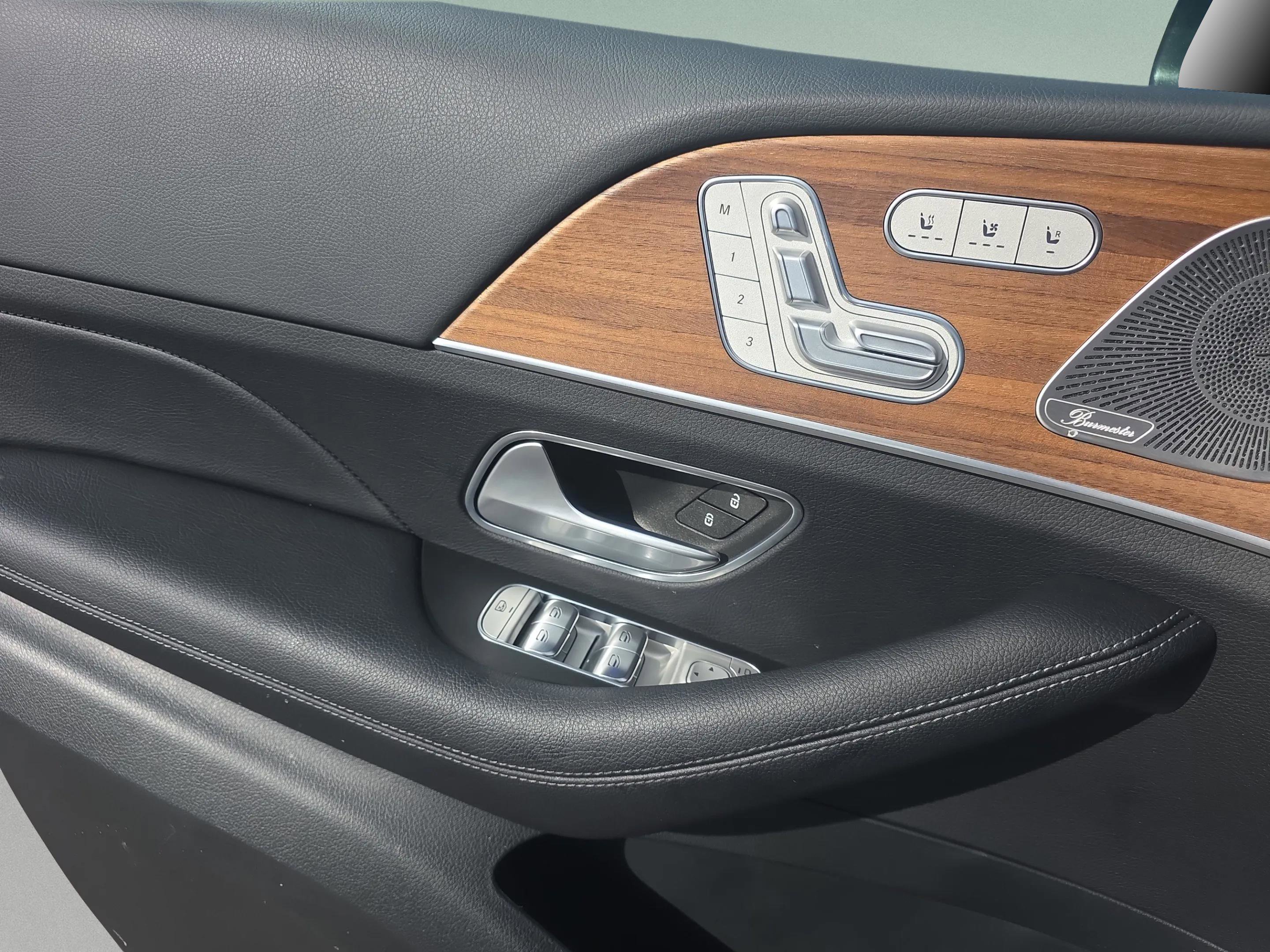 Certified 2025 Mercedes-Benz GLE 580 4MATIC image 19