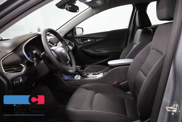 Used 2024 Chevrolet Malibu RS FWD image 11