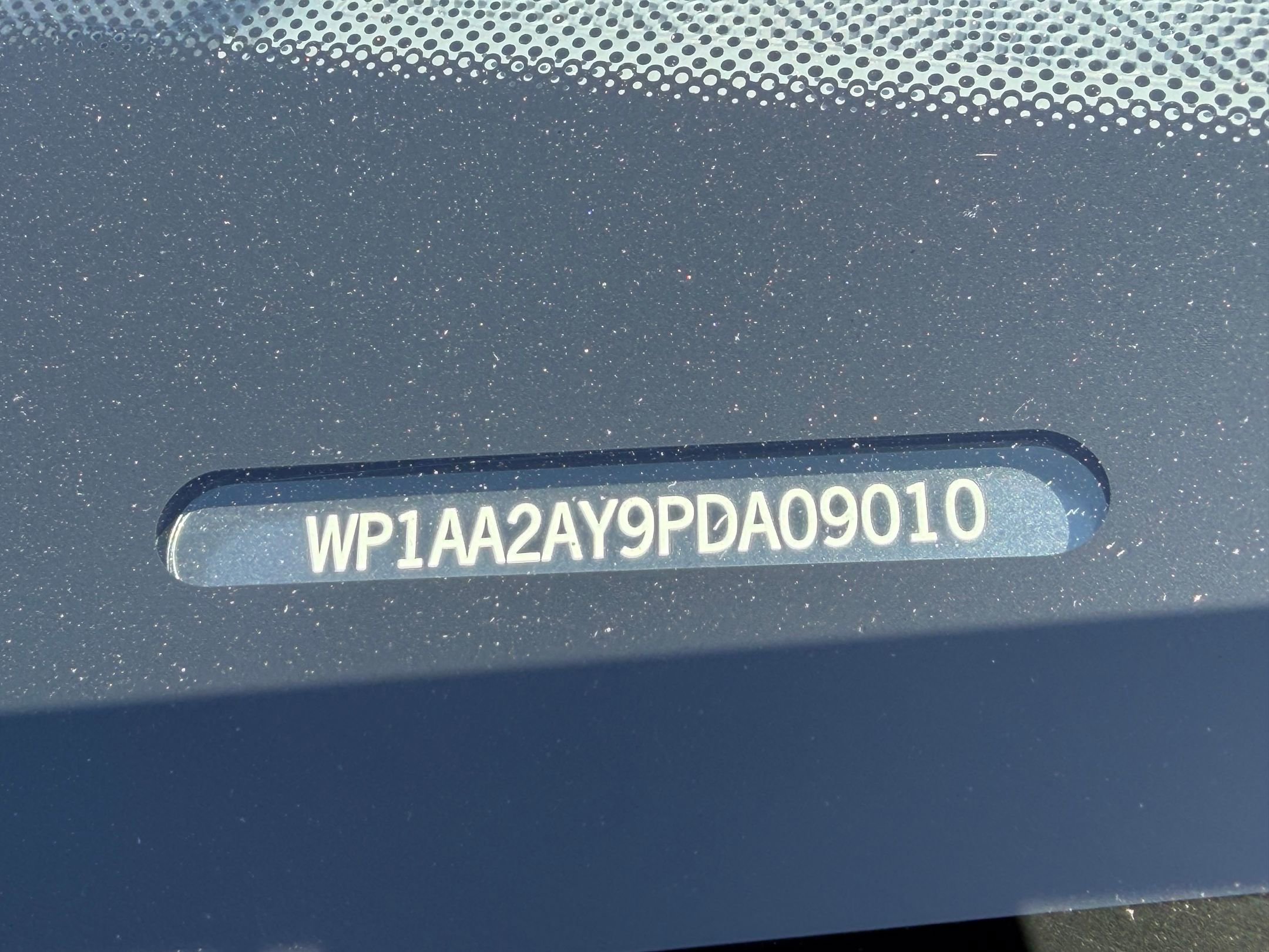 Certified 2023 Porsche Cayenne Platinum Edition image 35