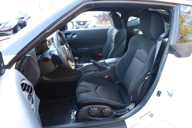 Certified 2026 Nissan Z Sport w/ Floor Mat Package RWD image 8