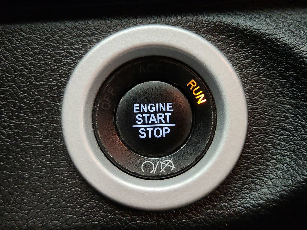 Used 2021 RAM 1500 Warlock AWD/4WD image 17