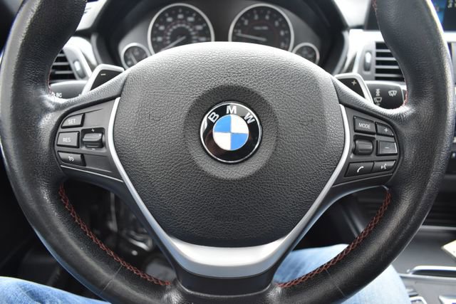 Used 2016 BMW 328i xDrive Sedan w/ Technology Package image 21