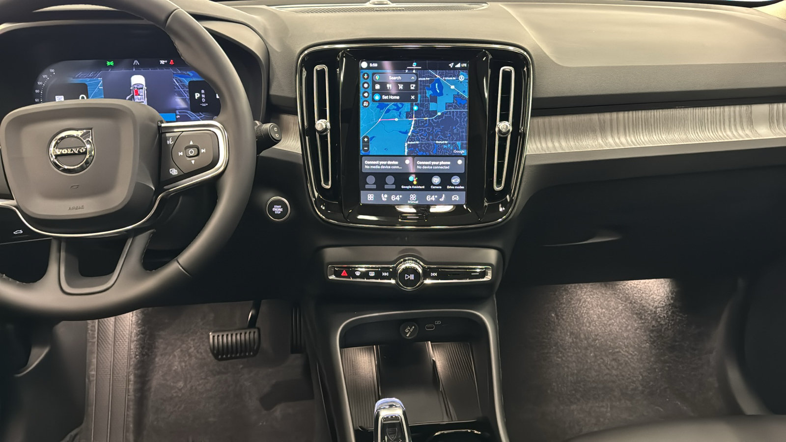 New 2026 Volvo XC40 B5 Ultra w/ Protection Package Premier AWD/4WD image 11