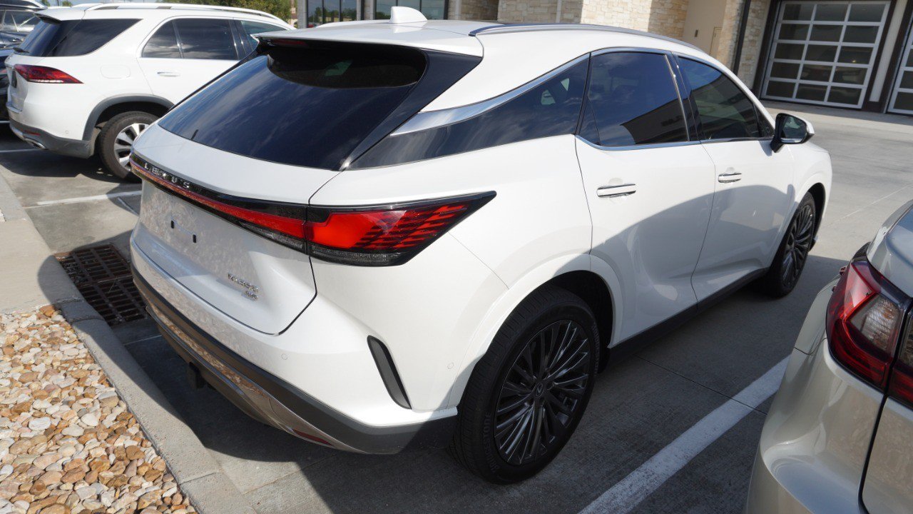 Certified 2025 Lexus RX 350 AWD w/ Convenience Package image 5