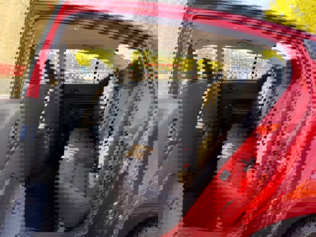 Used 2024 Nissan Altima 2.5 SV image 15