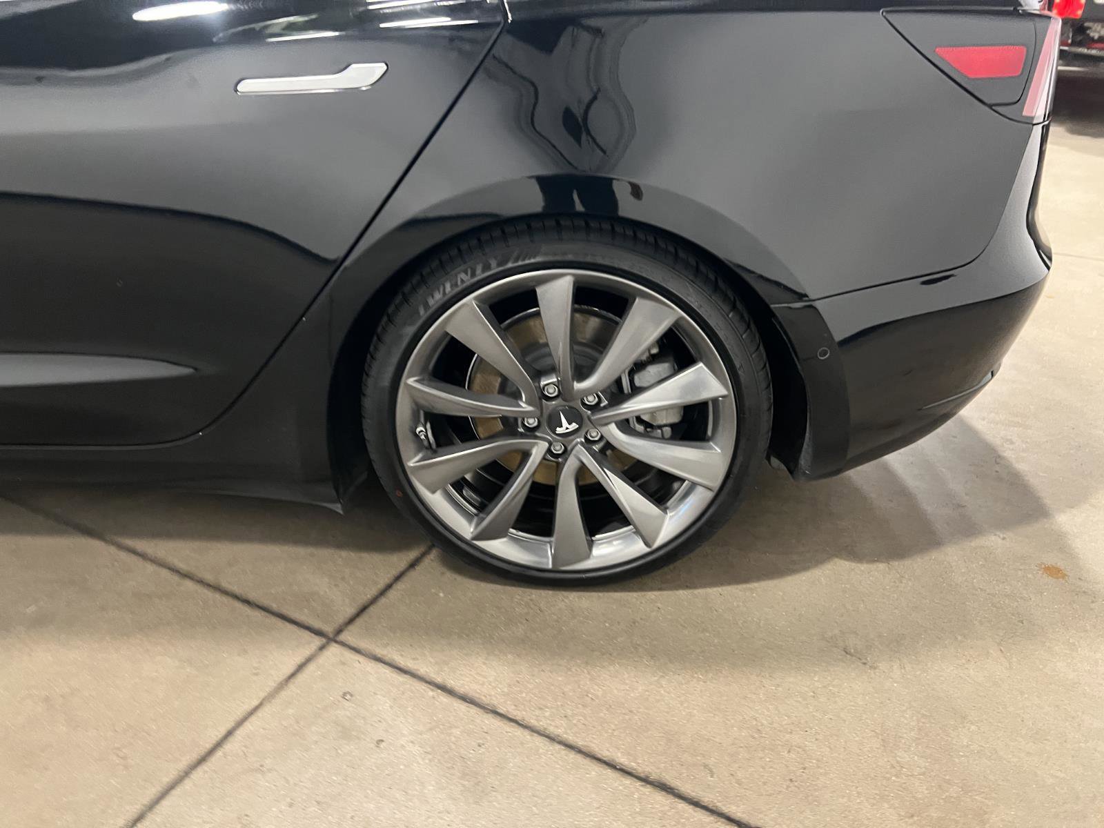 Used 2018 Tesla Model 3 Performance AWD/4WD image 38