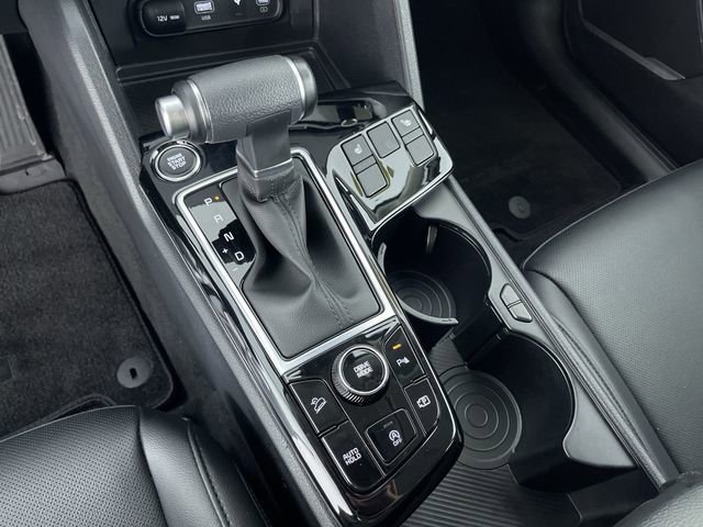 Used 2025 Kia Sportage EX image 31