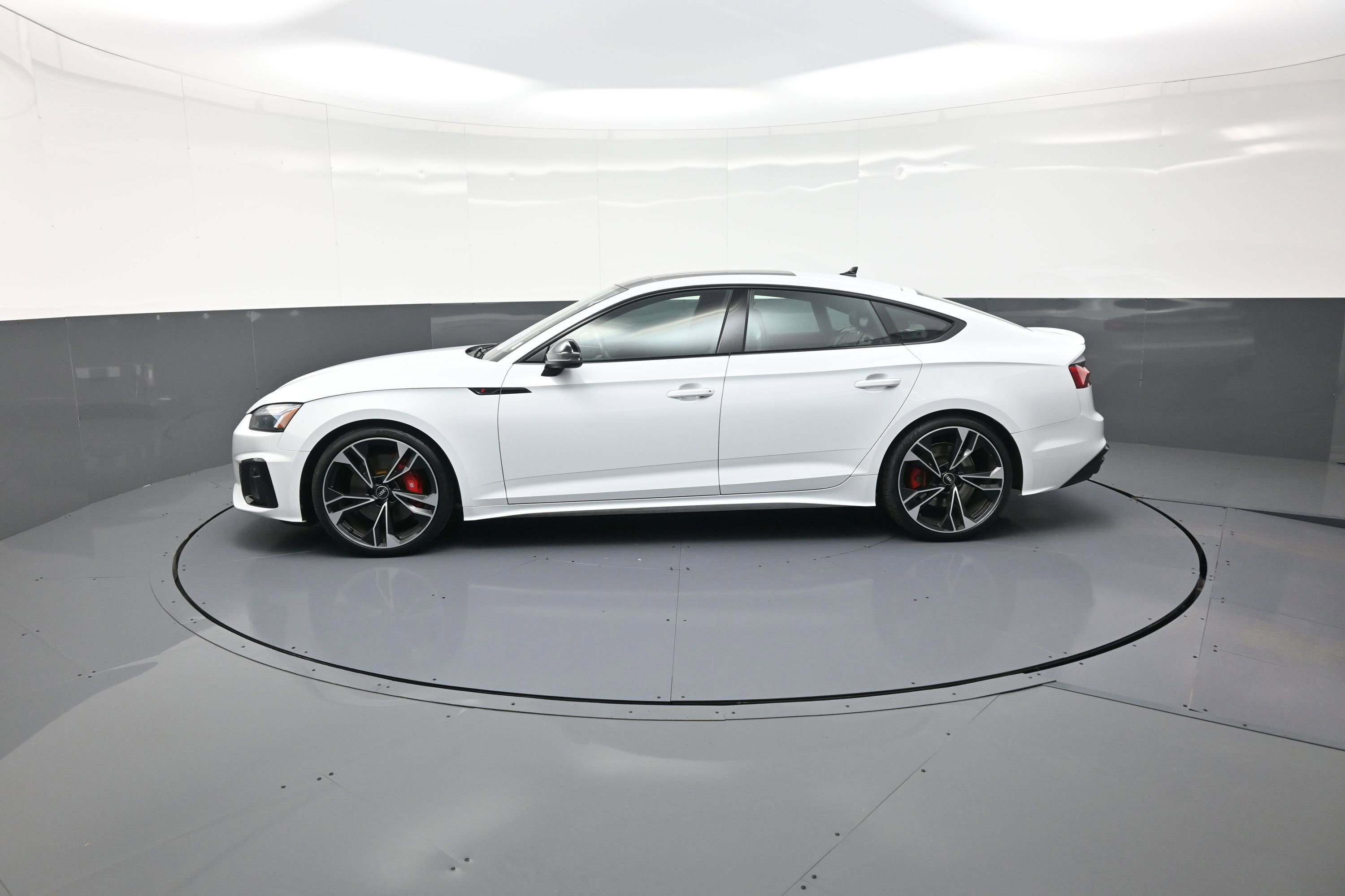Used 2023 Audi S5 Premium Plus image 6