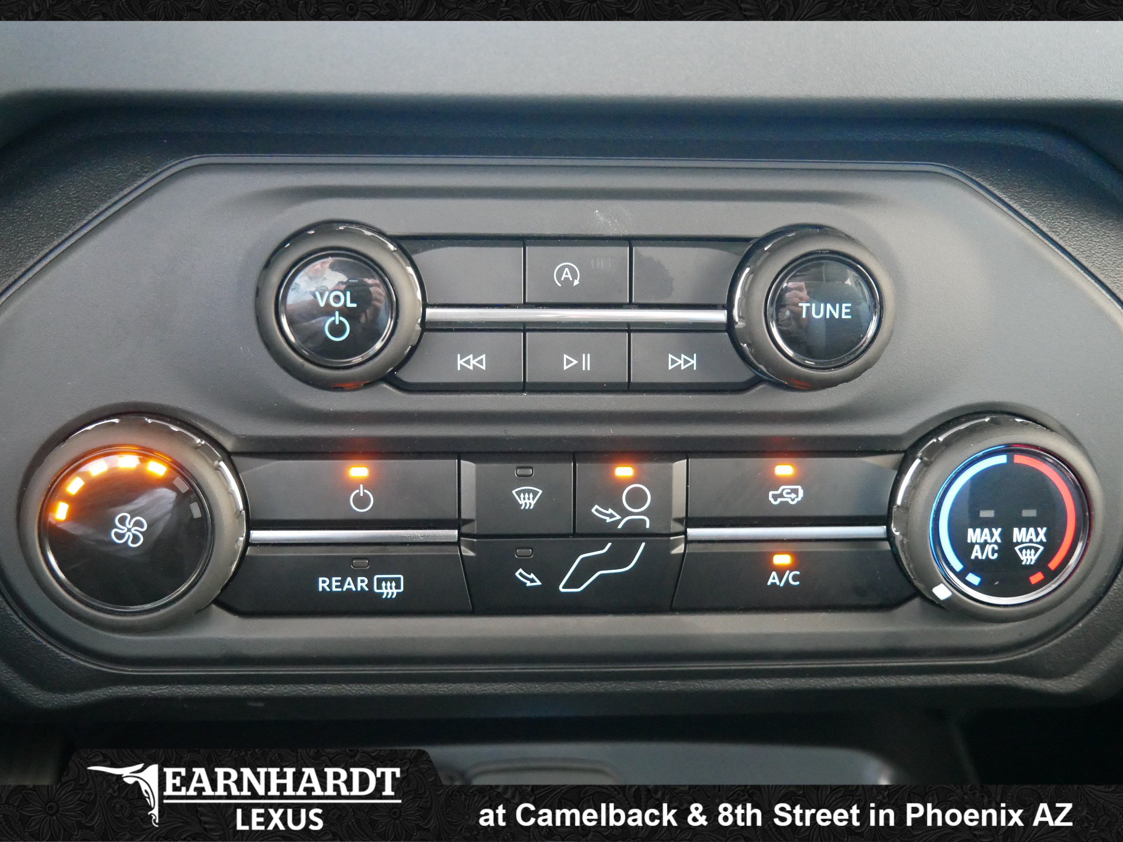 Used 2025 Ford Bronco 2-Door AWD/4WD image 24