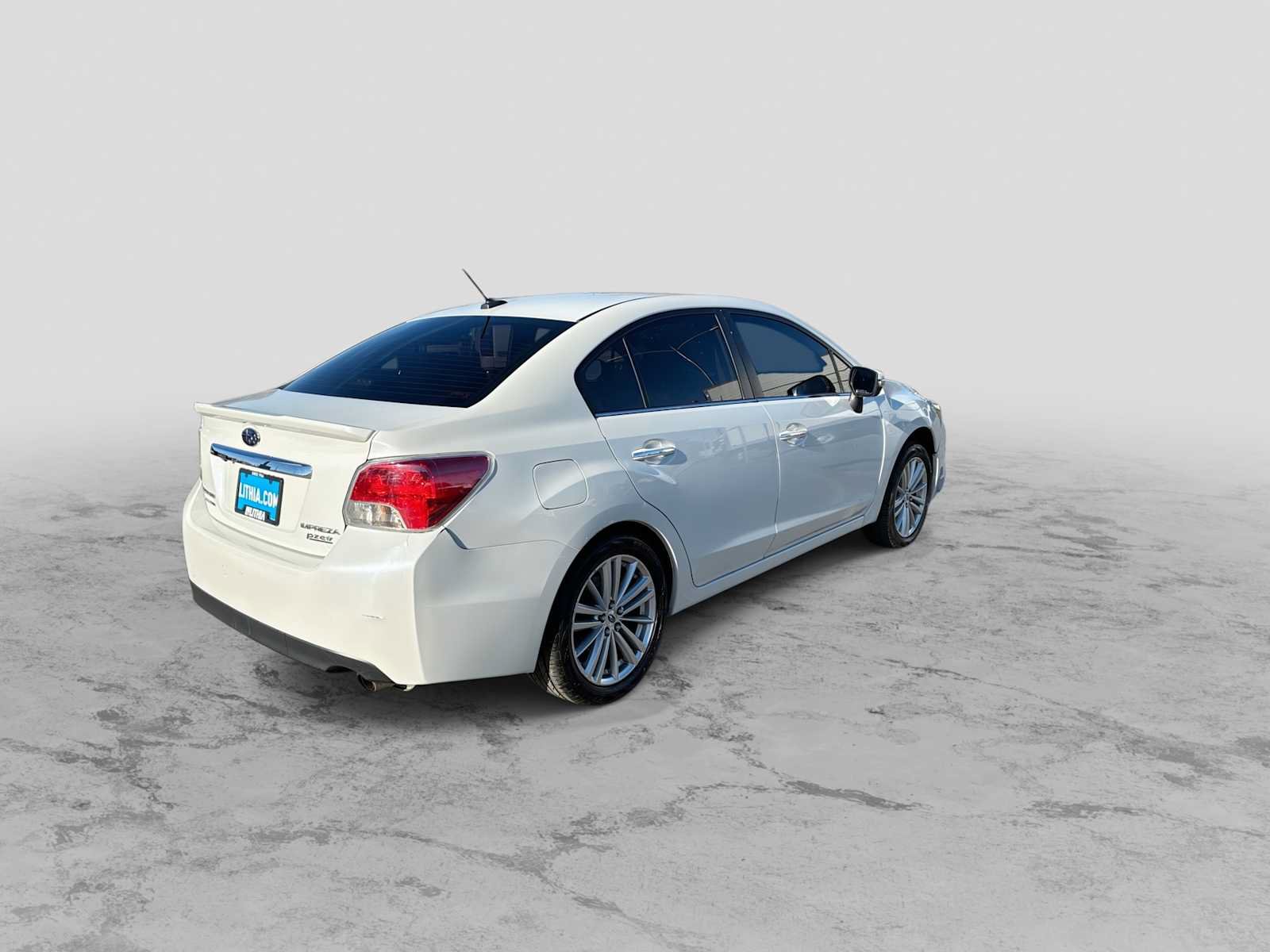 Used 2015 Subaru Impreza 2.0i Limited w/ Popular Package #2 AWD/4WD image 8