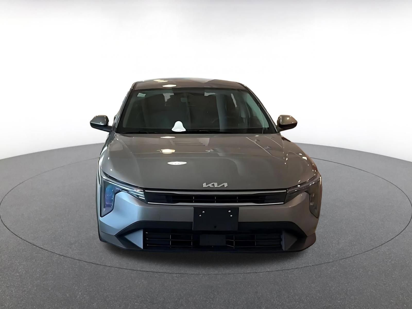 Used 2025 Kia K4 LXS image 4