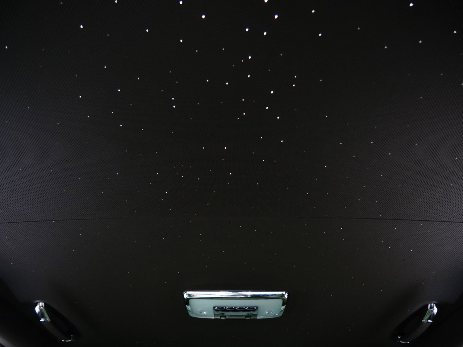 Certified 2023 Rolls-Royce Cullinan w/ Cullinan Package image 19