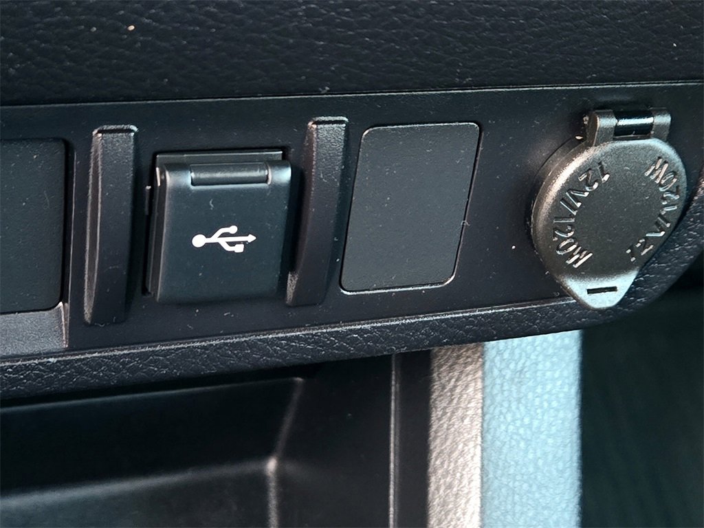 Used 2021 Toyota Tacoma SR w/ SR Convenience Package image 21