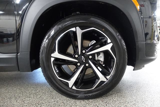 Used 2023 Chevrolet TrailBlazer RS w/ Convenience Package FWD image 26