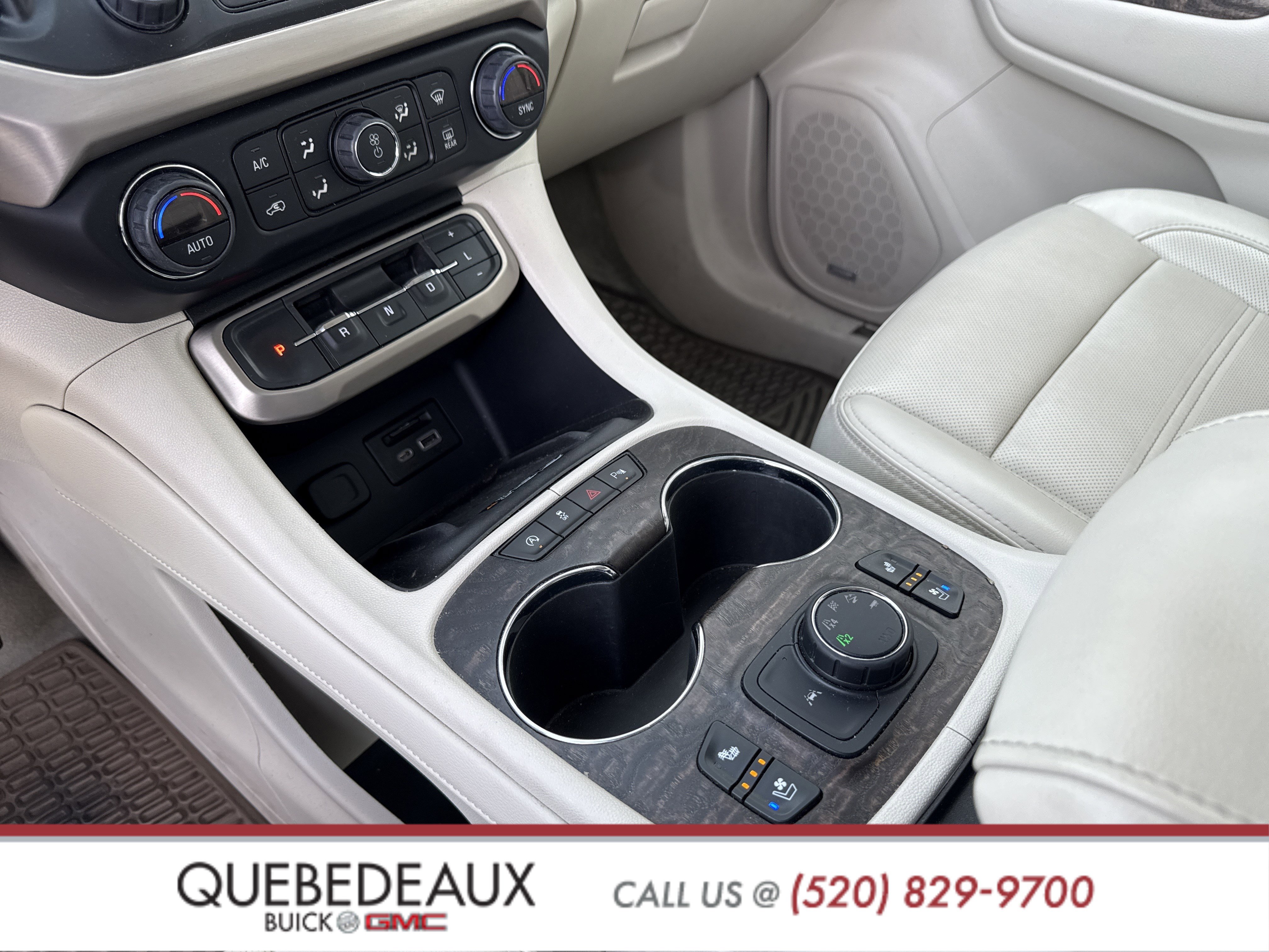 Used 2020 GMC Acadia Denali w/ Denali Ultimate Package image 19