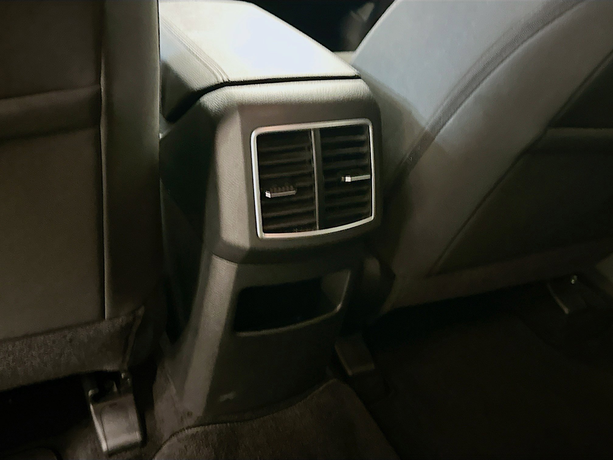 Used 2025 Kia Sportage LX image 27